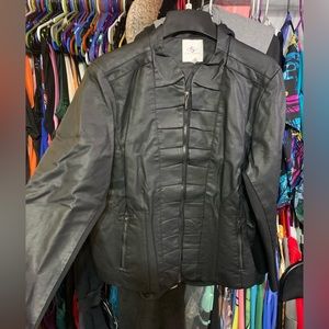 OSO casuals vegan leather ruffle jacket black, size 1xl brand new, never worn.